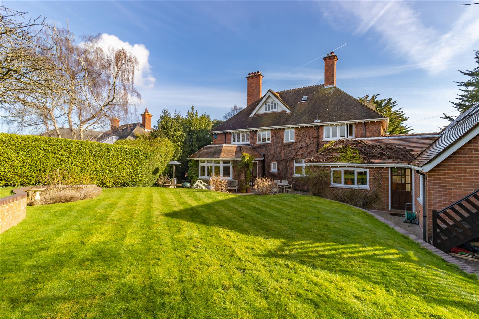 Property information Luxury & Prestige